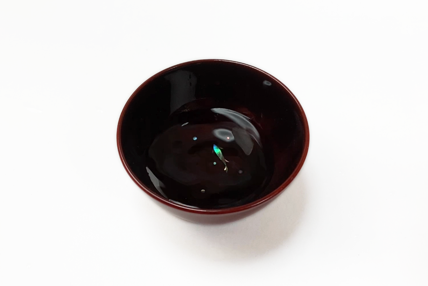 螺鈿ぐい呑 鮎 朱