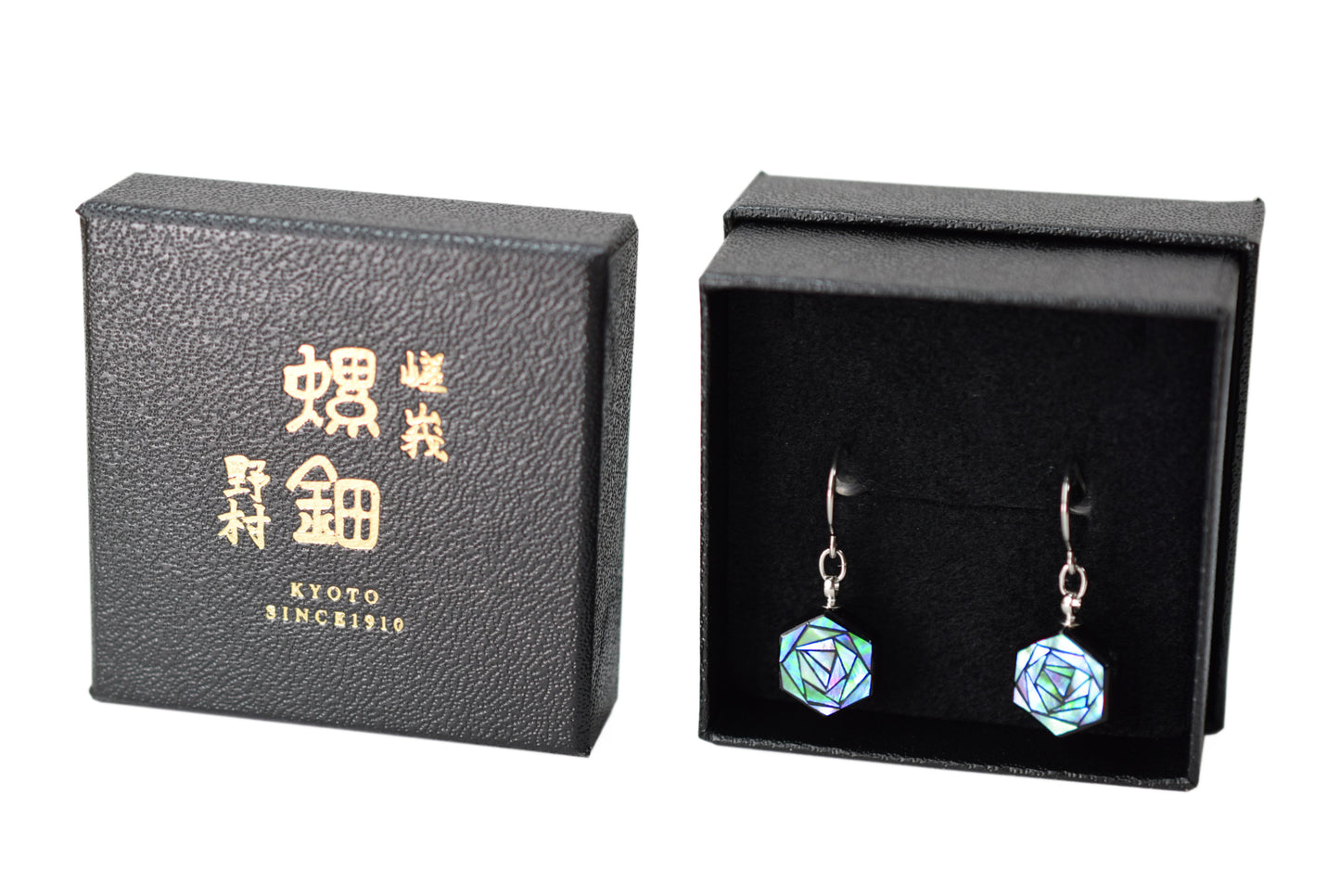 螺鈿ピアス ばら M GRN