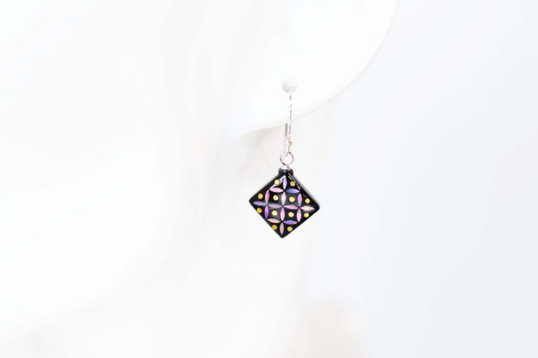 螺鈿ピアス 七宝切金 S PNK