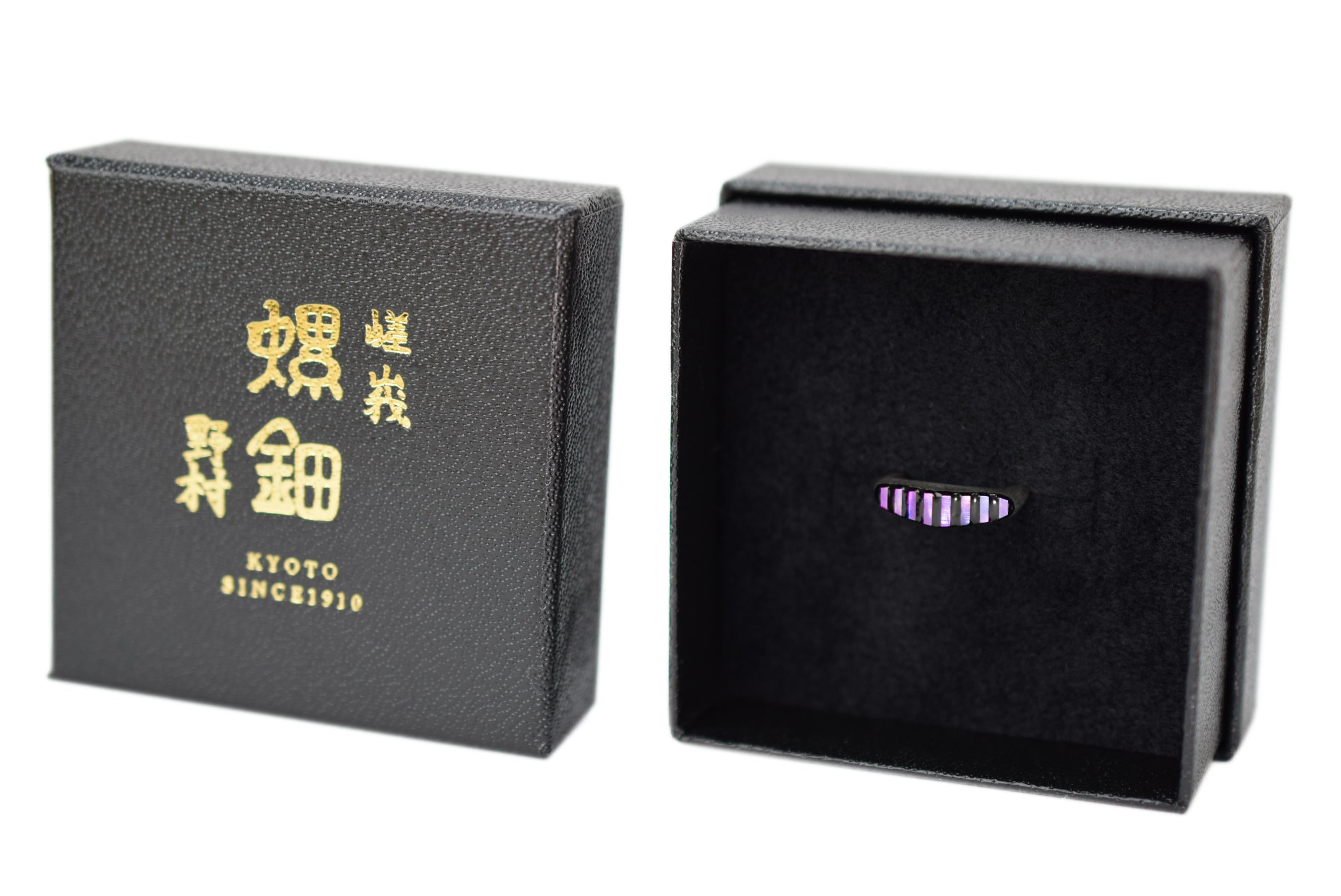 螺鈿イヤーカフ ｽﾄﾗｲﾌﾟ S PNK 左耳用 – SAGARADEN NOMURA